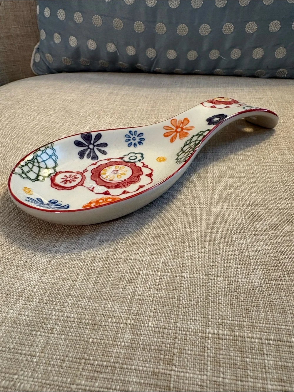 Pier One Spoon Rest Zinnia White Multicolor Floral Table Wall Hang Hand Painted